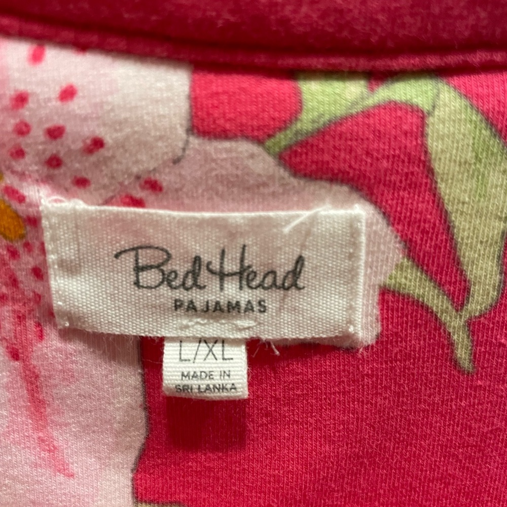 BedHead three-quarter sleeve classic cotton caftan; pink with lilies - Picture 8 of 10